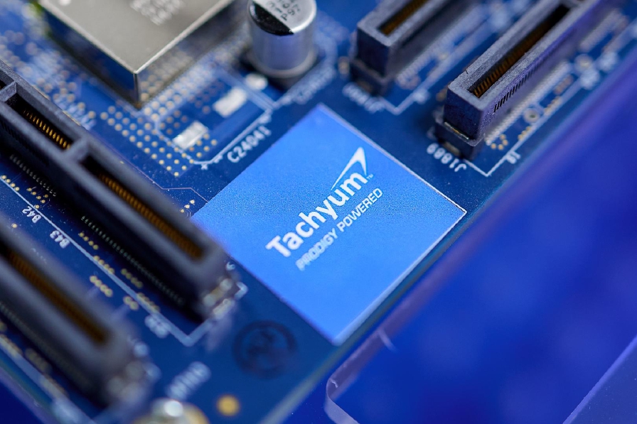 TPU® Tachyum Prodigy® IoT / Edge s licenciou hardware IP